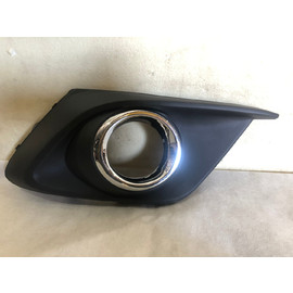 MAZDA 3 14- Рамка птф прав хром