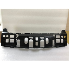 W211 E 07- Кронштейн бампера передний центр