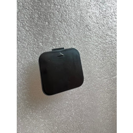 E38 7 95- Заглушка букс крюка бампера переднего BW3824B-01