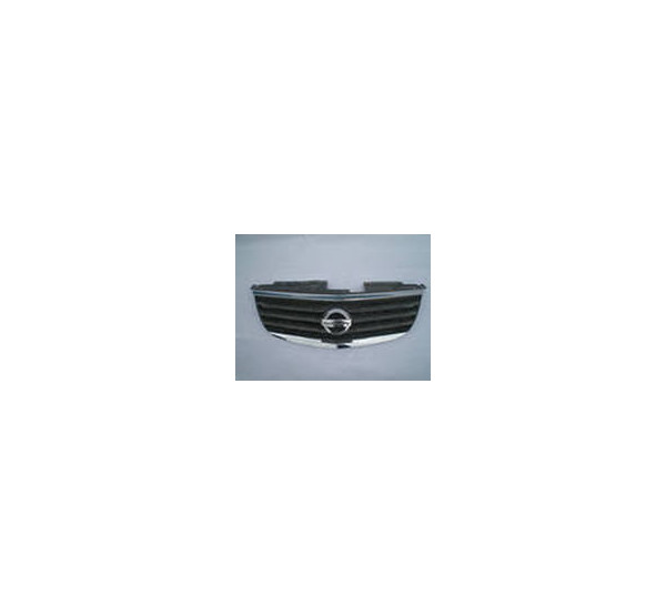 ALMERA 07-13 Решетка радиатора с хром молдинг