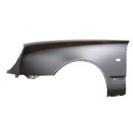W210 96-02 Крыло лев с отв под поворотник 96-99